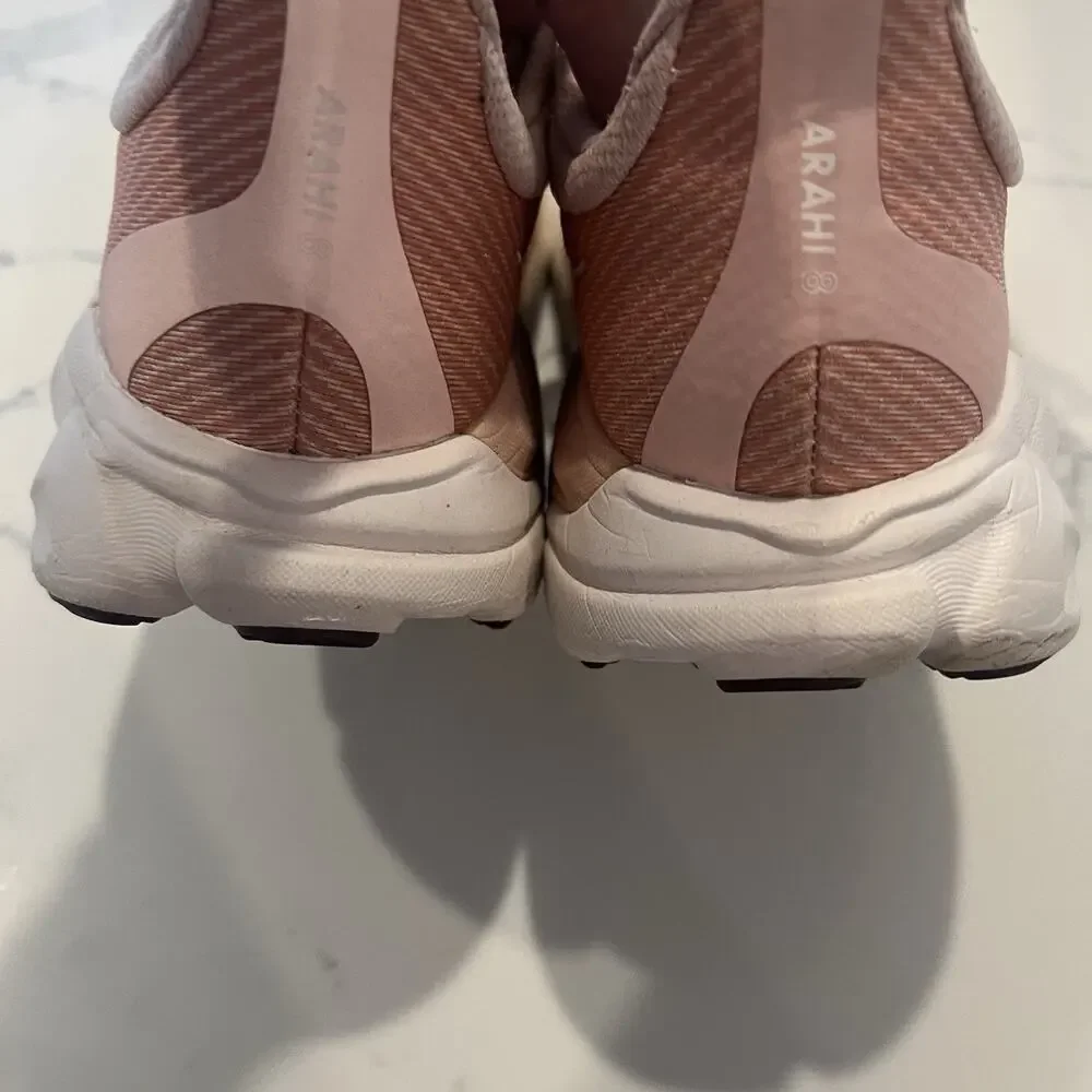 Hoka One One Arahi 8 Women's Size 8 Latte Rose Running Shoes 1168691
